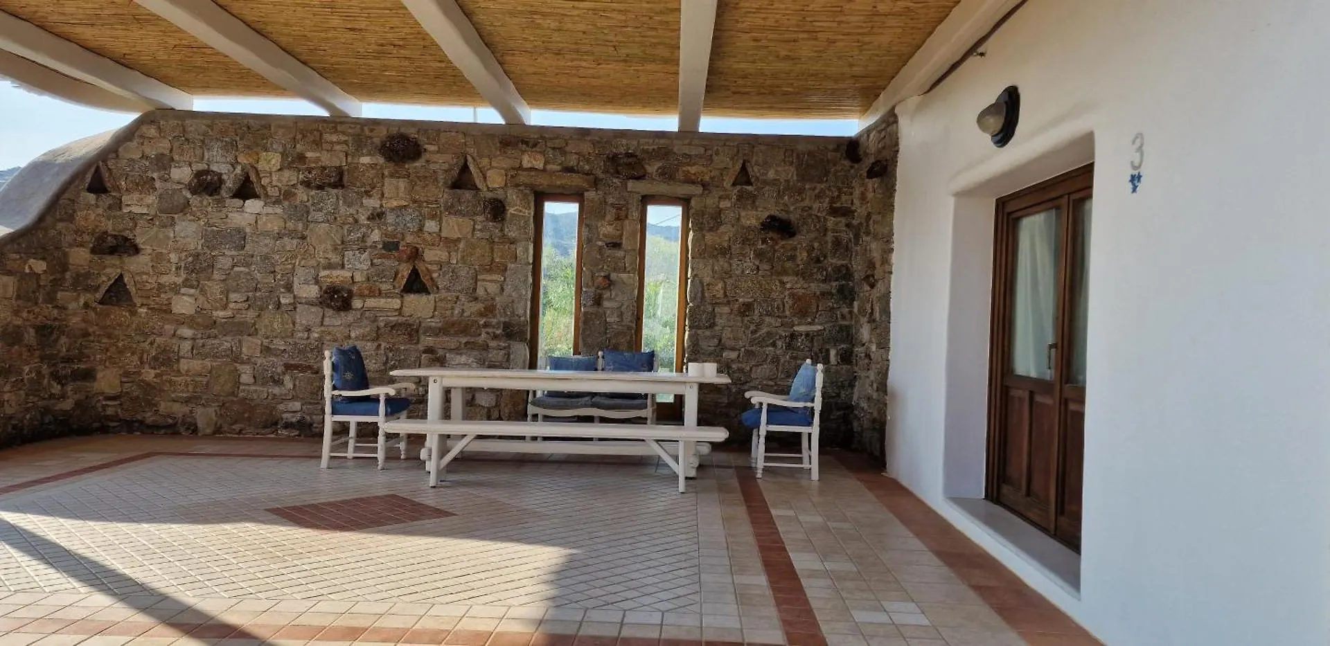 Divers House Agrari  0*, Agrari (Mykonos) Grèce