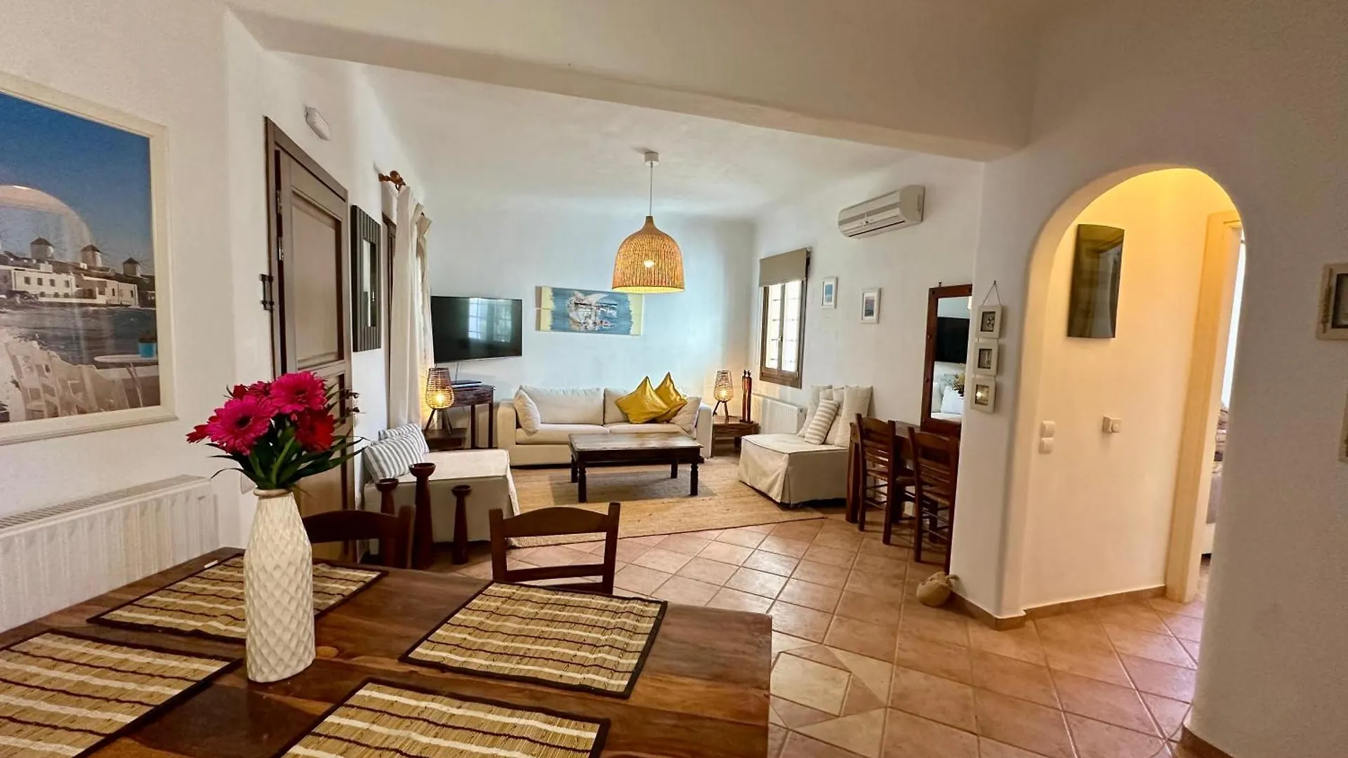 Divers House Agrari  0*, Agrari (Mykonos)