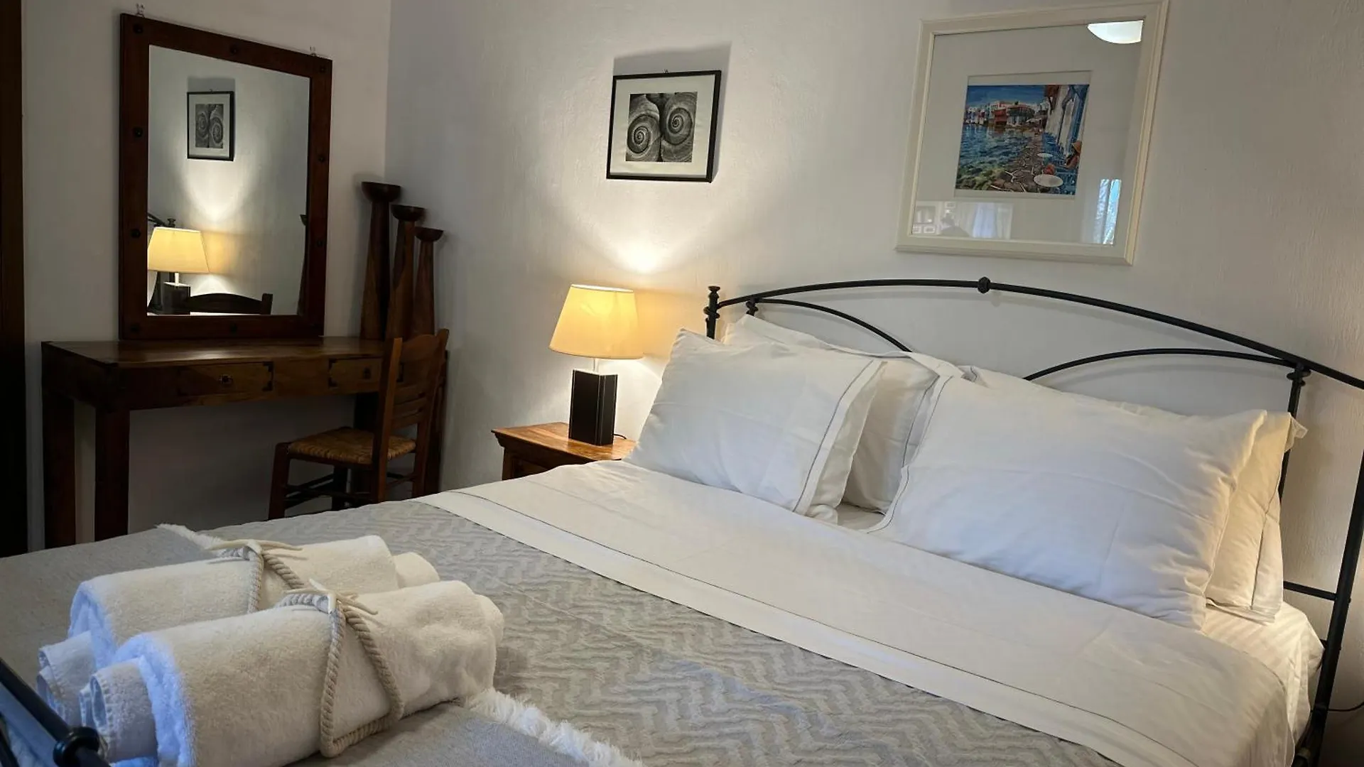 Divers House Agrari  0*, Agrari (Mykonos) Grèce