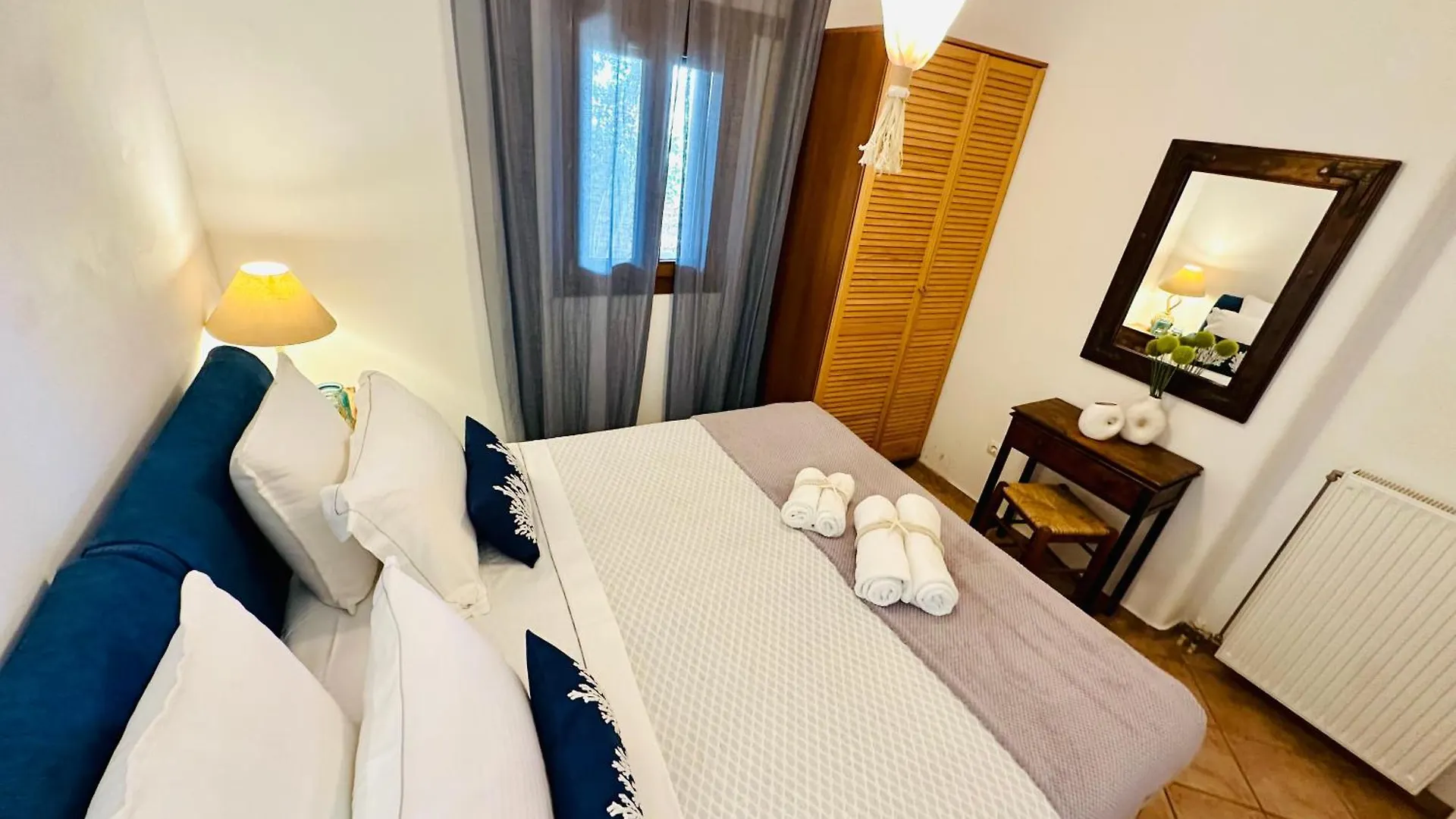 Divers House Agrari  0*, Agrari (Mykonos)